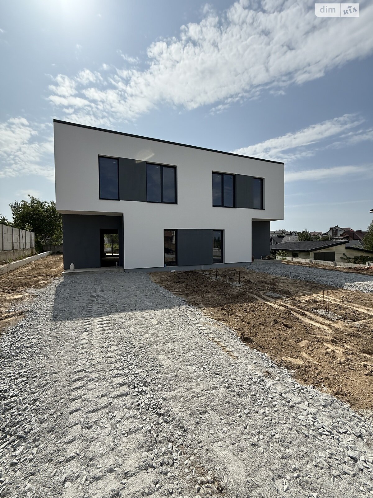 двухэтажный дуплекс, 125 кв. м, кирпич. Продажа в Ровно район Ювилейный фото 1 двухэтажный дуплекс, 125 кв. м, кирпич. Продажа в Ровно район Ювилейный фото 1