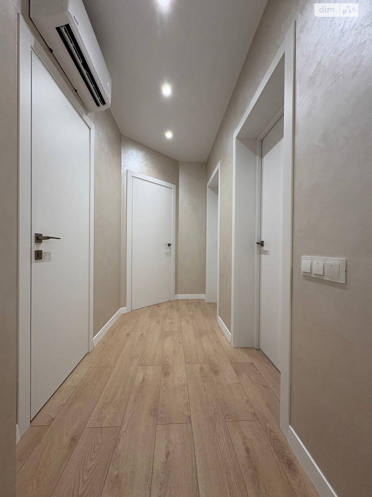 двоповерховий дуплекс, 100 кв. м, кирпич. Продаж в Рівному, район Ювілейний фото 1