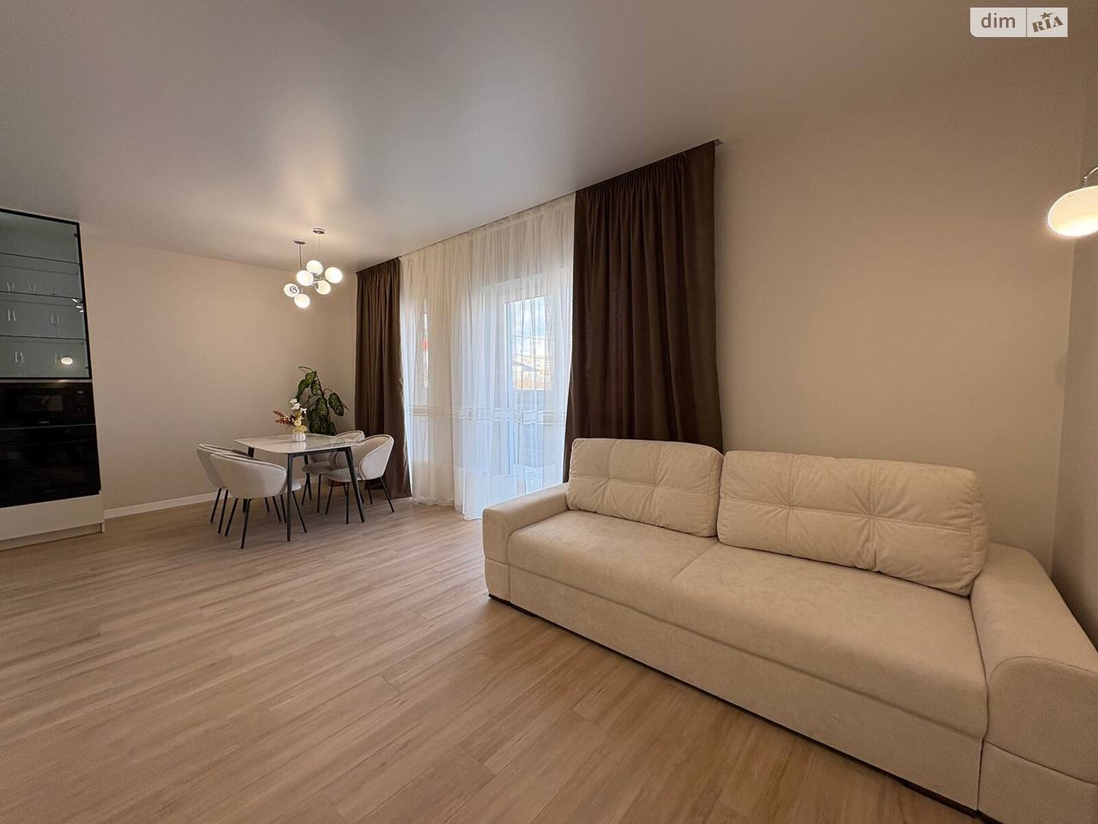 двоповерховий дуплекс, 100 кв. м, кирпич. Продаж в Рівному, район Ювілейний фото 1