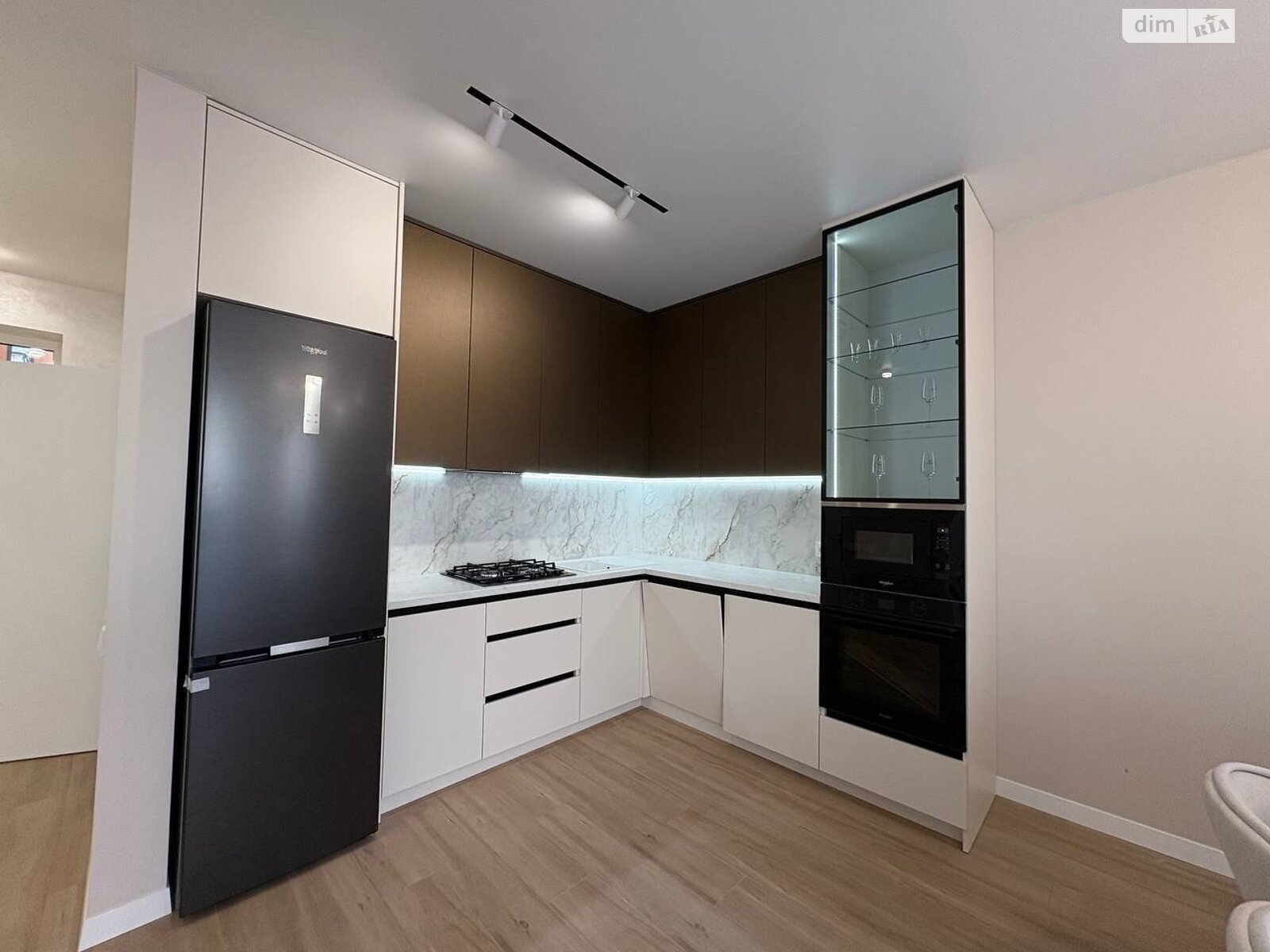 двоповерховий дуплекс, 100 кв. м, кирпич. Продаж в Рівному, район Ювілейний фото 1