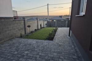 двоповерховий дуплекс, 128 кв. м, цегла. Продаж в Рівному, район Ювілейний фото 2