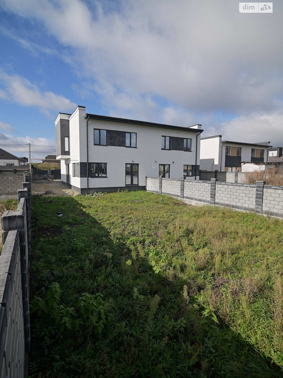 двоповерховий дуплекс, 170 кв. м, кирпич. Продаж в Рівному, район Ювілейний фото 1