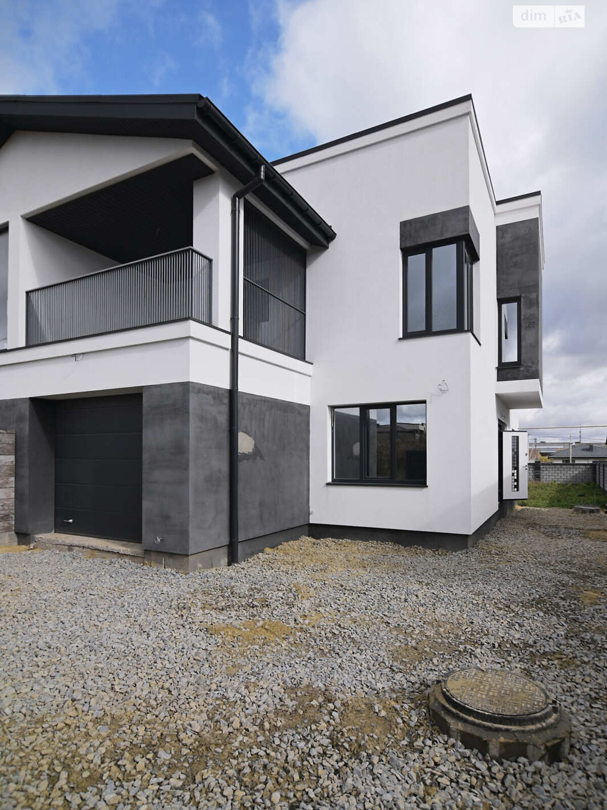 двоповерховий дуплекс, 170 кв. м, кирпич. Продаж в Рівному, район Ювілейний фото 1