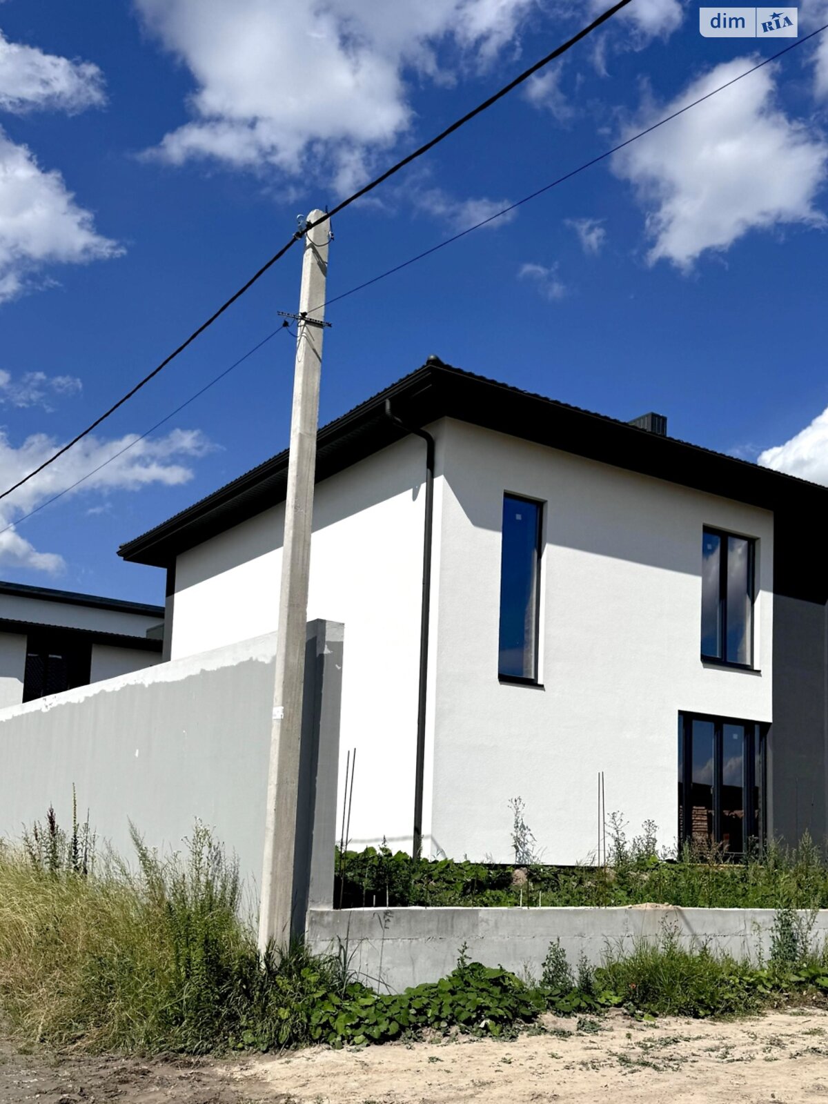 двухэтажный дуплекс, 120 кв. м, кирпич. Продажа в Ровно район Зоопарк фото 1 двухэтажный дуплекс, 120 кв. м, кирпич. Продажа в Ровно район Зоопарк фото 1