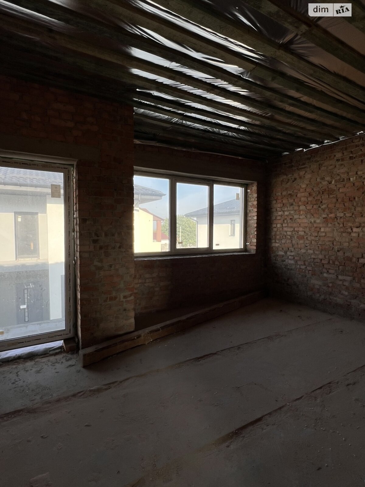 двоповерховий дуплекс, 136 кв. м, цегла. Продаж в Рівному, район Зоопарк фото 1