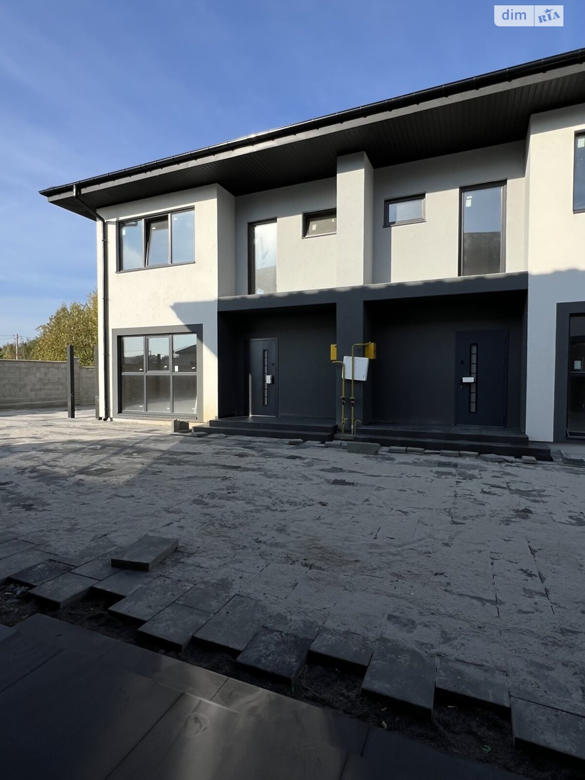 двоповерховий дуплекс, 136 кв. м, цегла. Продаж в Рівному, район Зоопарк фото 1