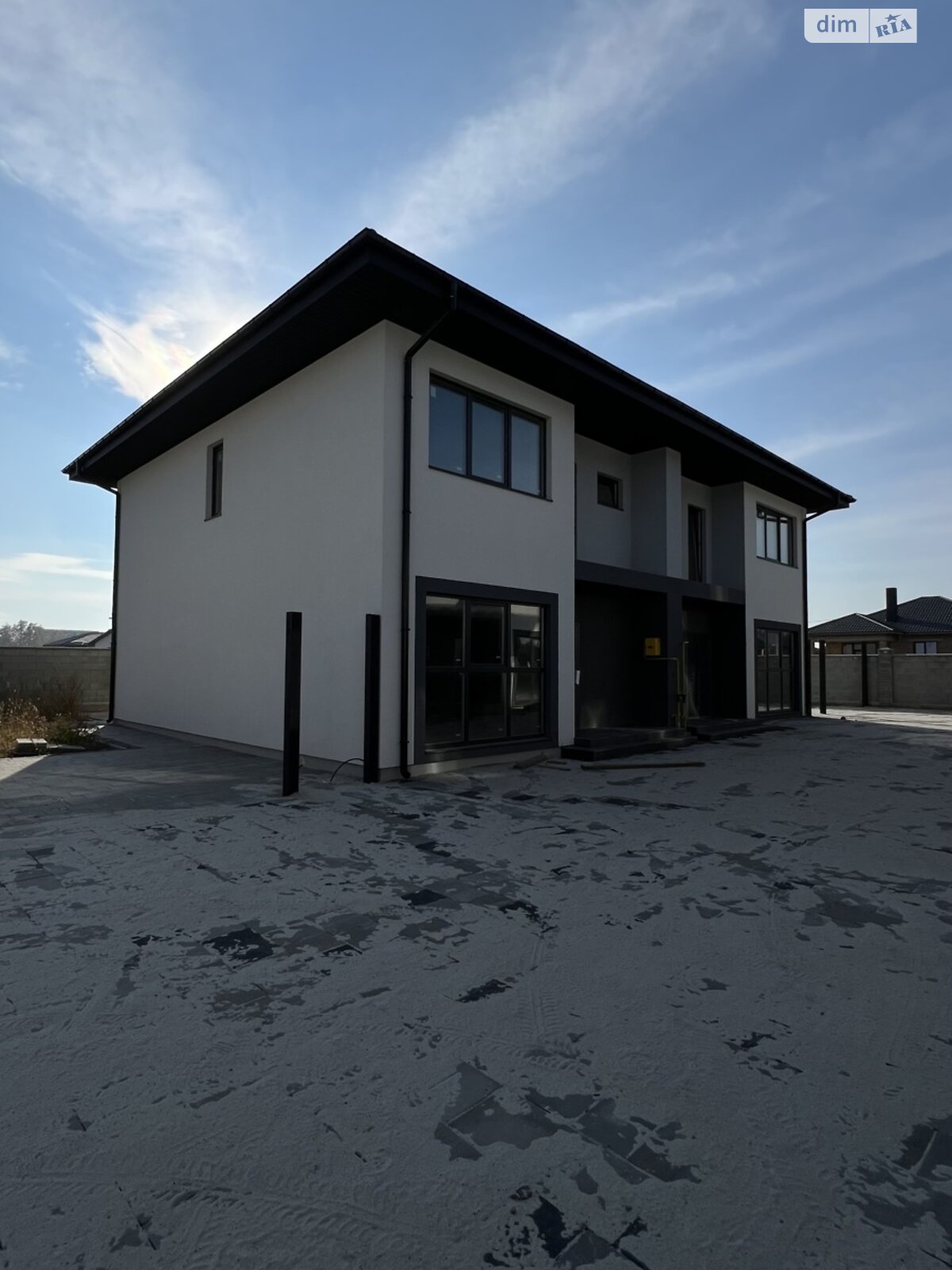 двоповерховий дуплекс, 136 кв. м, цегла. Продаж в Рівному, район Зоопарк фото 1