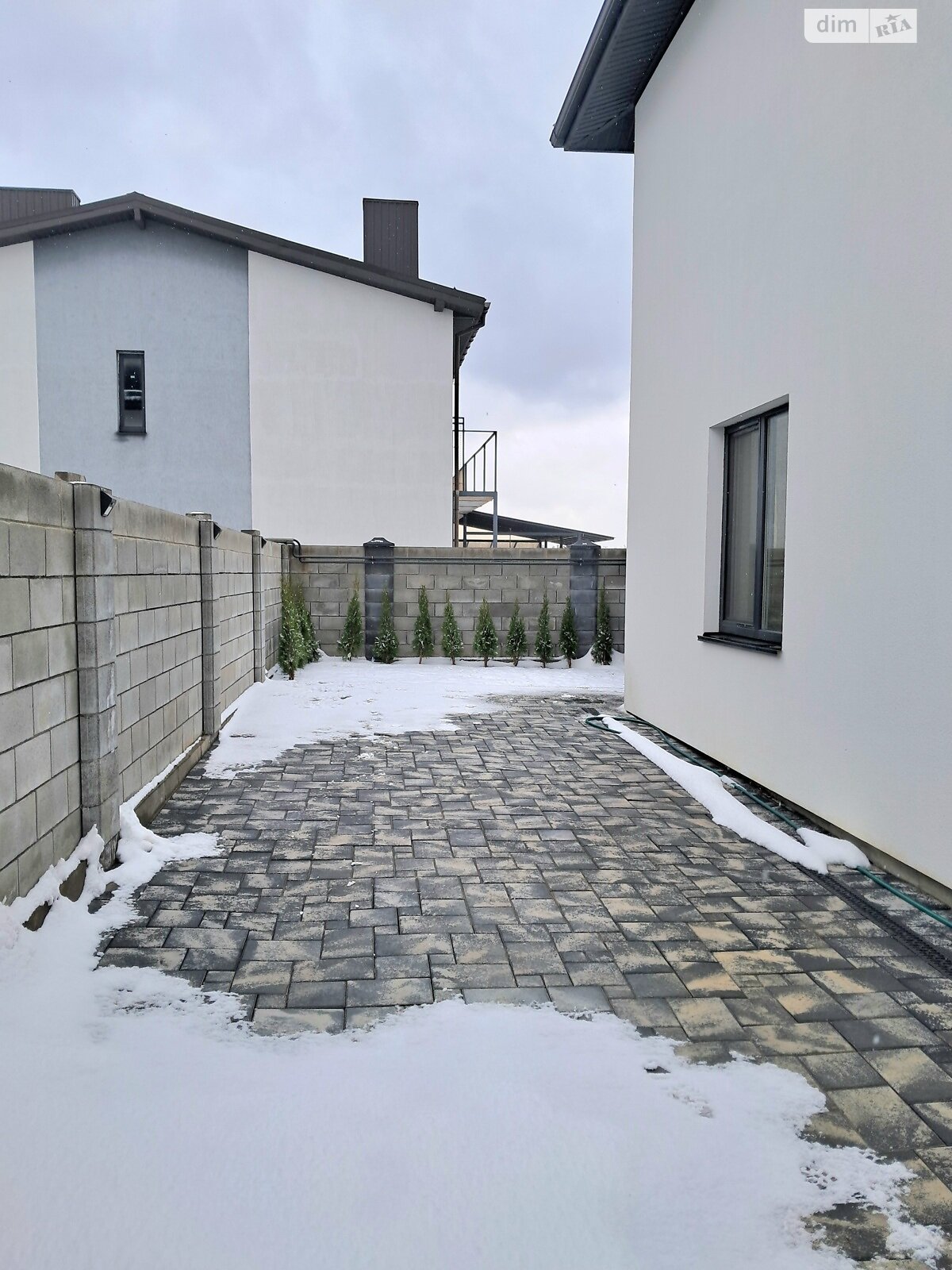 двухэтажный дуплекс, 102.4 кв. м, кирпич. Продажа в Ровно фото 1 двухэтажный дуплекс, 102.4 кв. м, кирпич. Продажа в Ровно фото 1