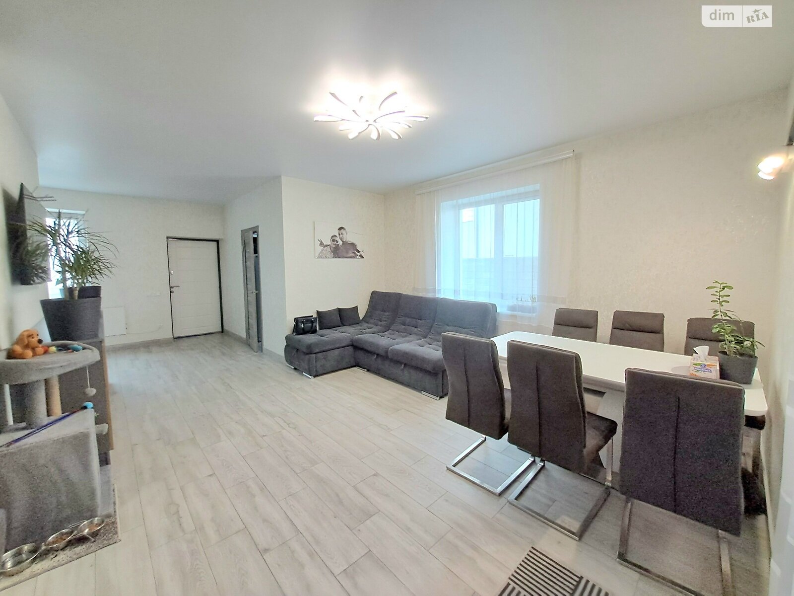 двухэтажный дуплекс, 102.4 кв. м, кирпич. Продажа в Ровно фото 1 двухэтажный дуплекс, 102.4 кв. м, кирпич. Продажа в Ровно фото 1