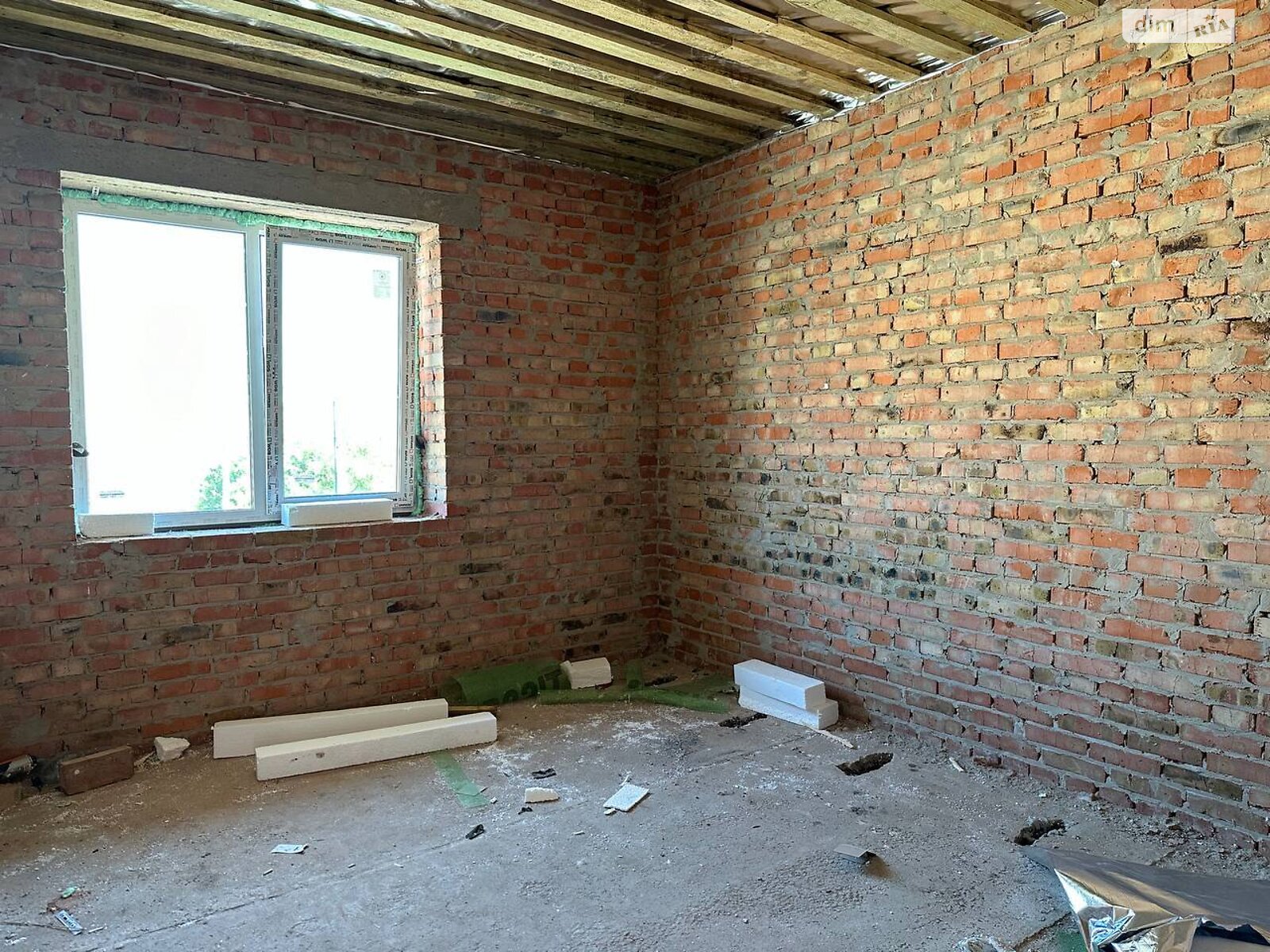 двухэтажный дуплекс, 126 кв. м, кирпич. Продажа в Ровно фото 1 двухэтажный дуплекс, 126 кв. м, кирпич. Продажа в Ровно фото 1