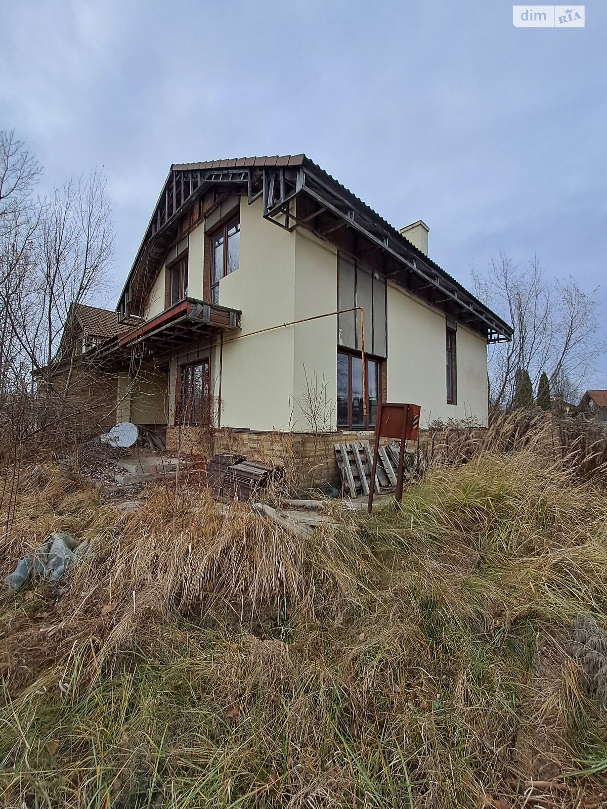 двухэтажный дуплекс, 200 кв. м, кирпич. Продажа в Севериновке фото 1