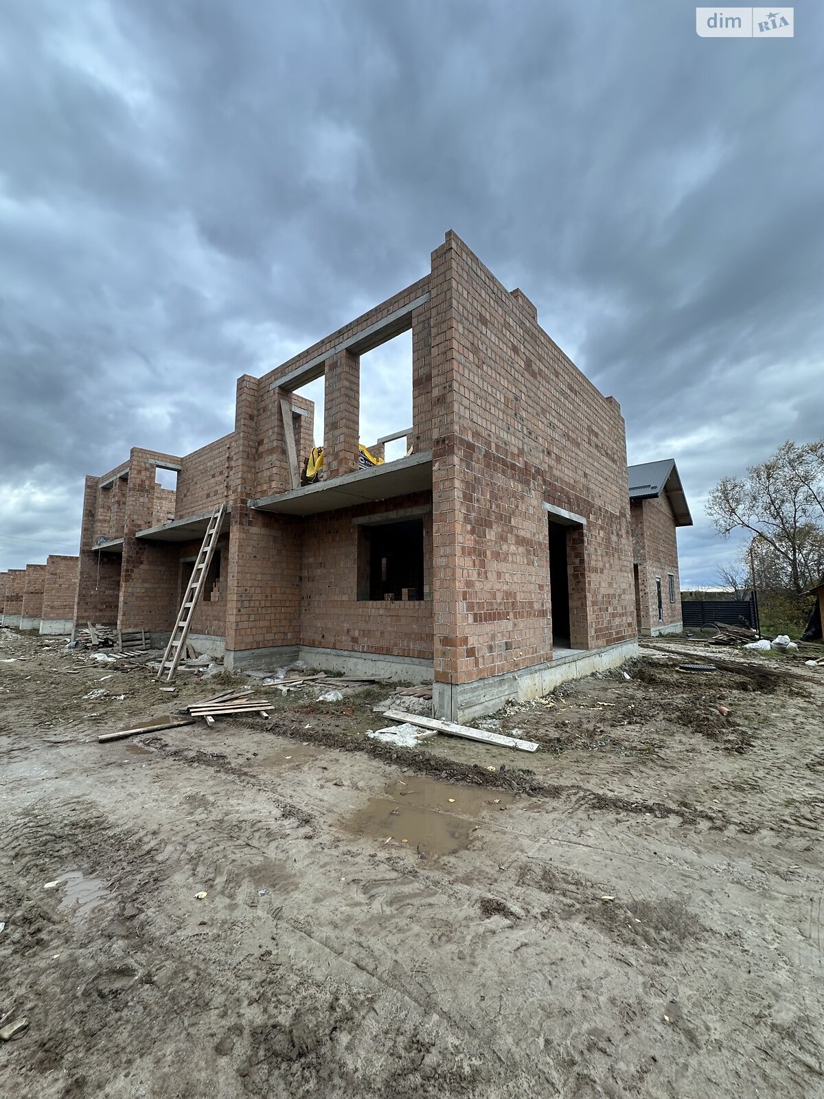 двухэтажный дуплекс, 105 кв. м, кирпич. Продажа в Скнилове фото 1 двухэтажный дуплекс, 105 кв. м, кирпич. Продажа в Скнилове фото 1