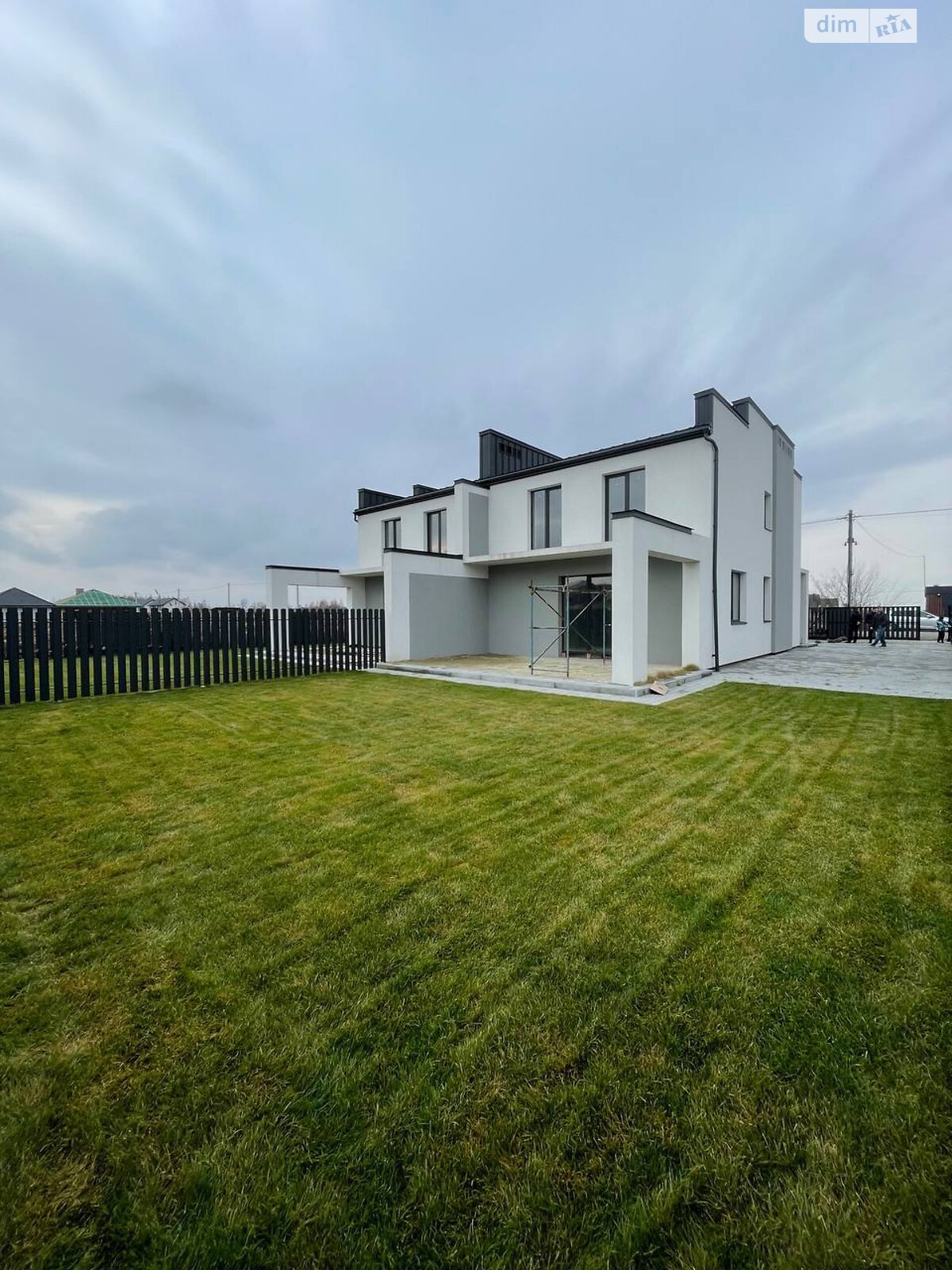 двоповерховий дуплекс, 150 кв. м, цегла. Продаж у Скнилові фото 1 двоповерховий дуплекс, 150 кв. м, цегла. Продаж у Скнилові фото 1