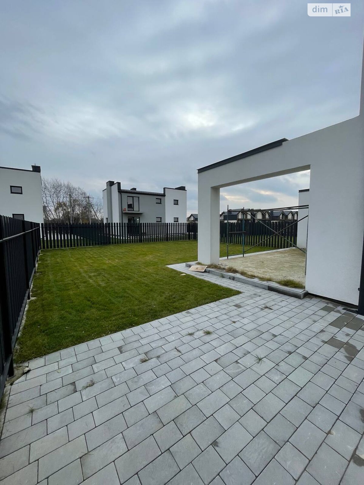 двоповерховий дуплекс, 150 кв. м, цегла. Продаж у Скнилові фото 1 двоповерховий дуплекс, 150 кв. м, цегла. Продаж у Скнилові фото 1