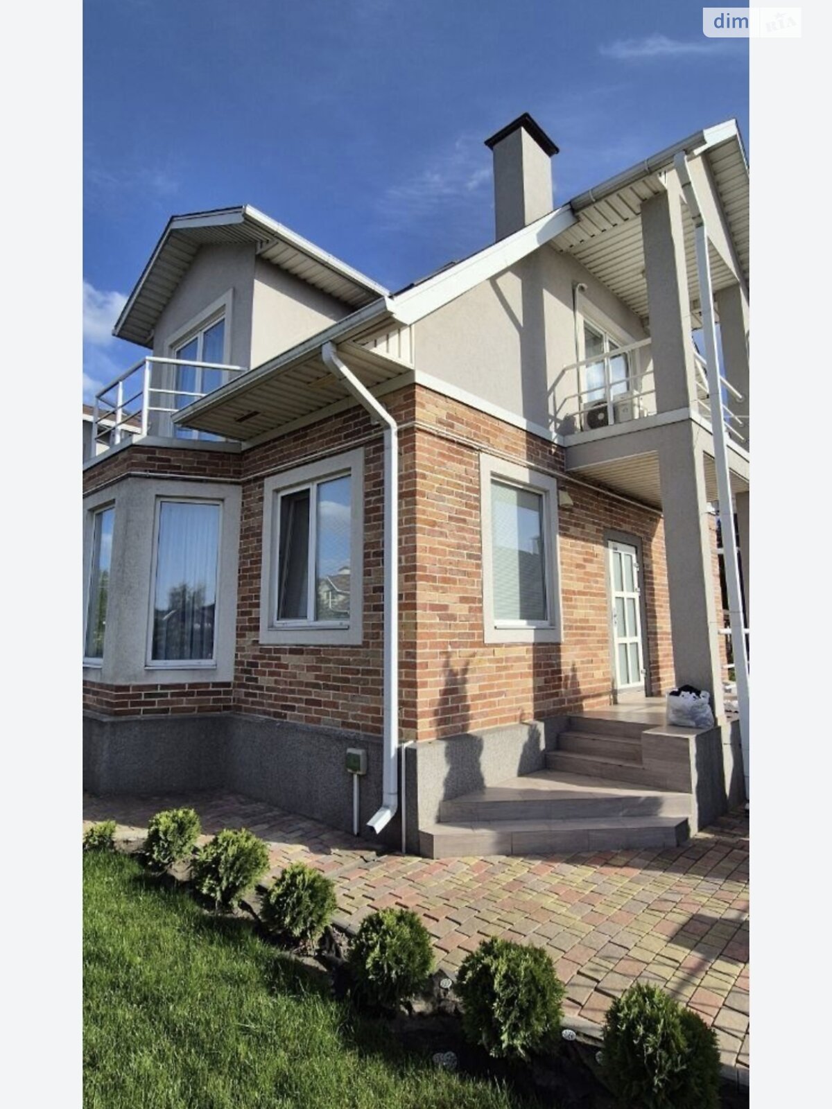 двоповерховий дуплекс, 118.4 кв. м, цегла. Продаж у Слобожанському фото 1 двоповерховий дуплекс, 118.4 кв. м, цегла. Продаж у Слобожанському фото 1