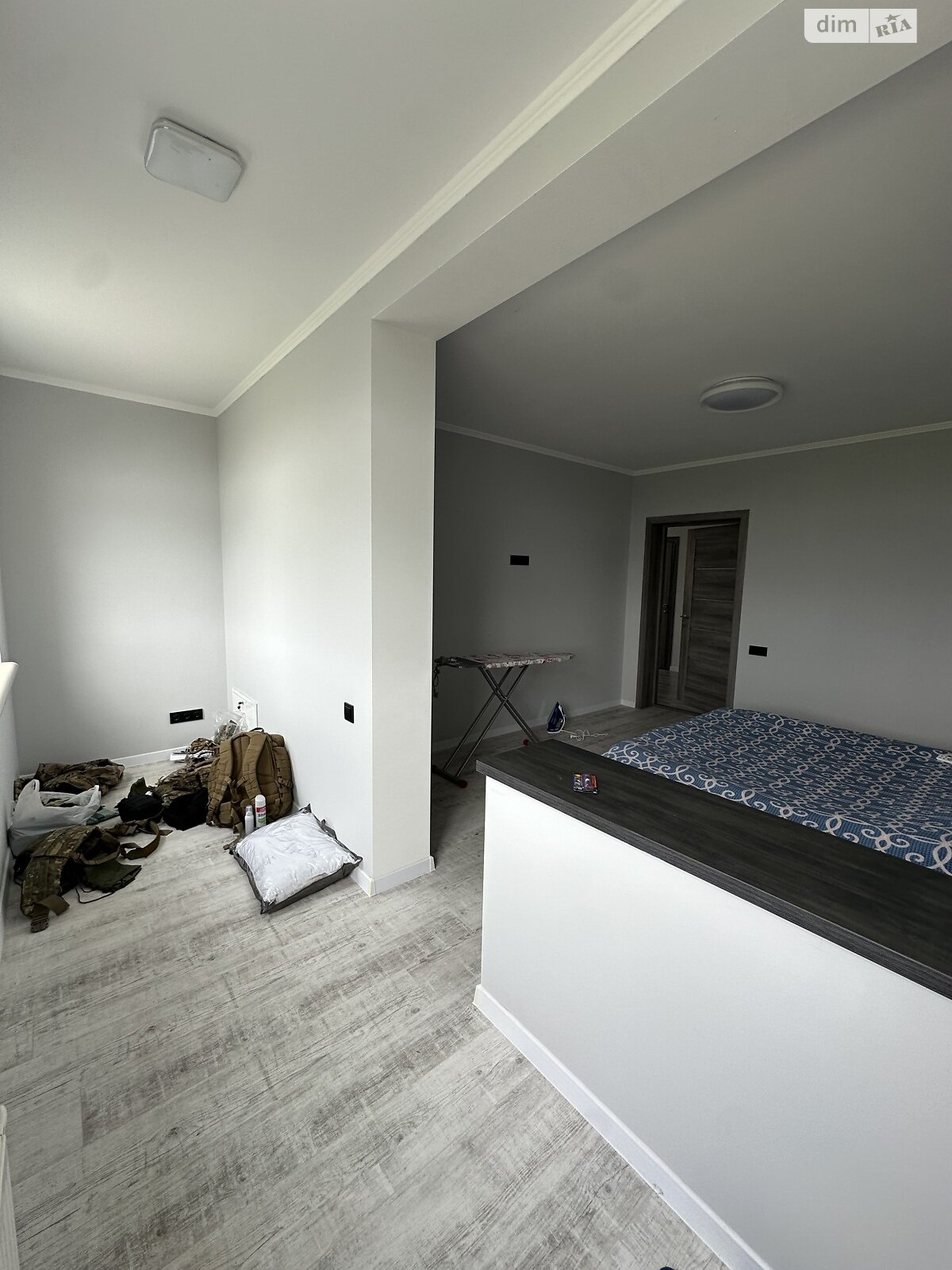 трехэтажный дуплекс, 273 кв. м, кирпич. Продажа в Смыковцы фото 1