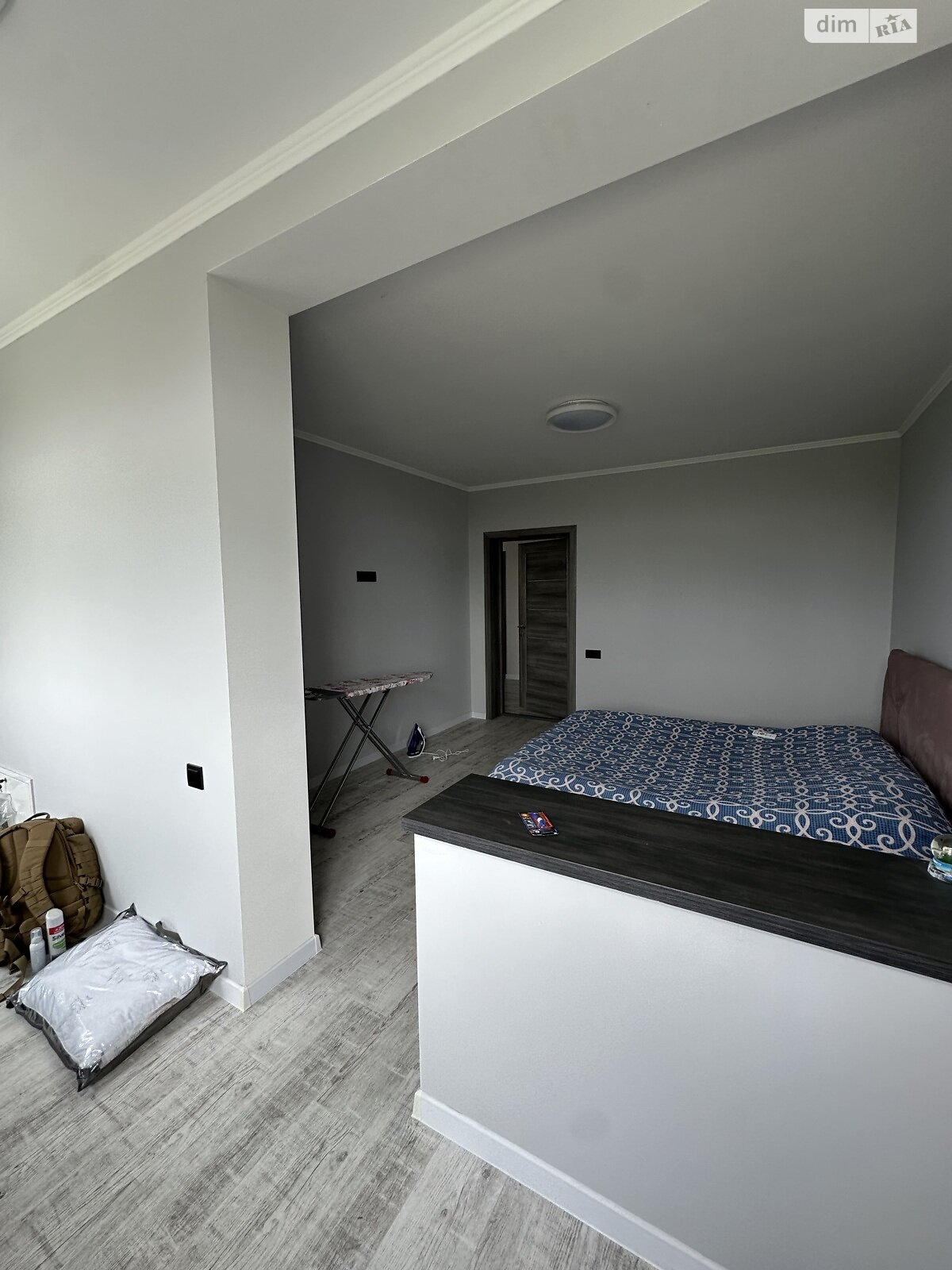 трехэтажный дуплекс, 273 кв. м, кирпич. Продажа в Смыковцы фото 1