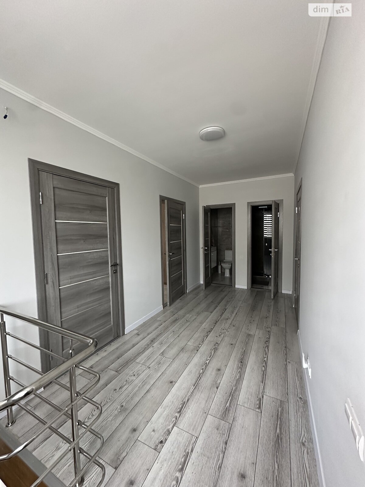 трехэтажный дуплекс, 273 кв. м, кирпич. Продажа в Смыковцы фото 1