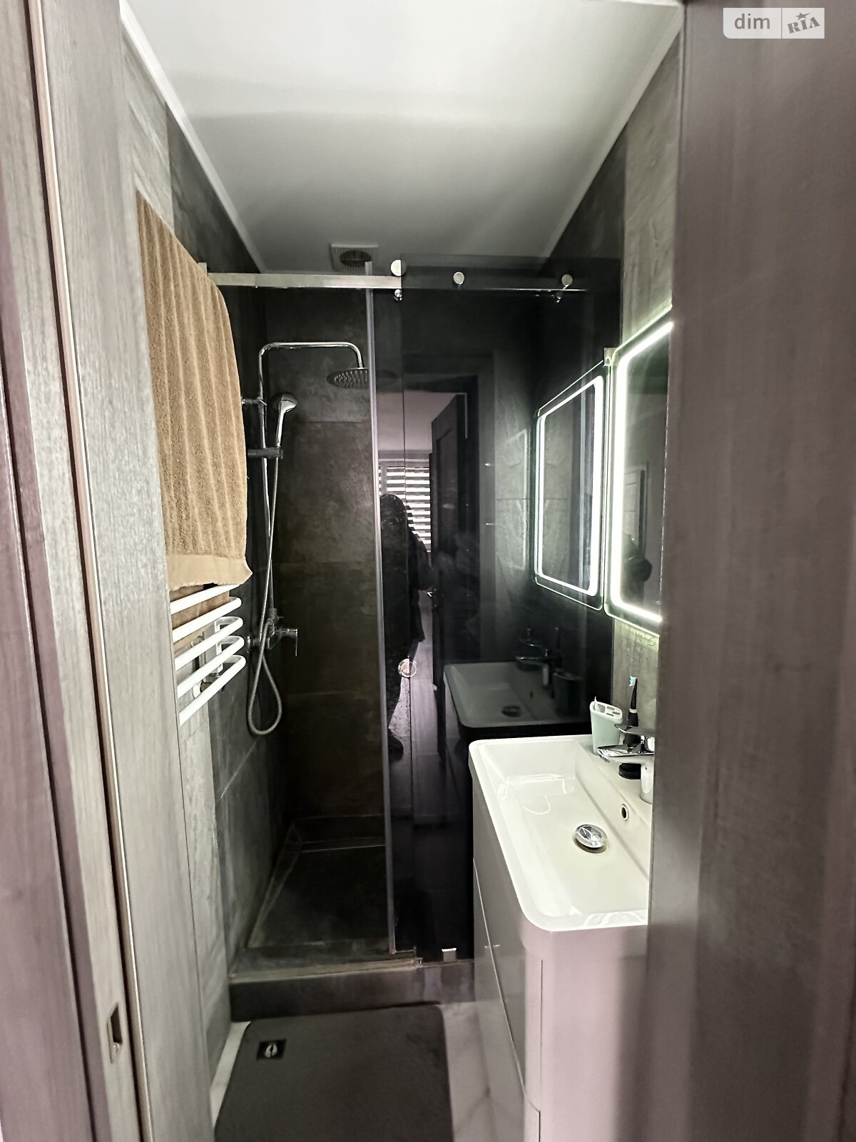 трехэтажный дуплекс, 273 кв. м, кирпич. Продажа в Смыковцы фото 1