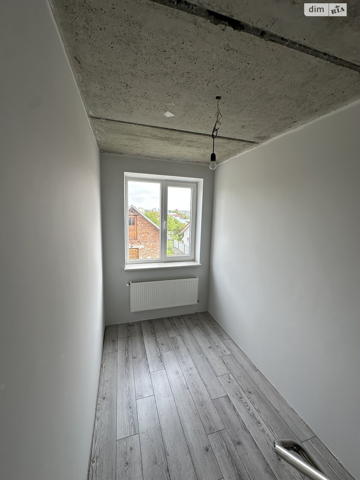 трехэтажный дуплекс, 273 кв. м, кирпич. Продажа в Смыковцы фото 1