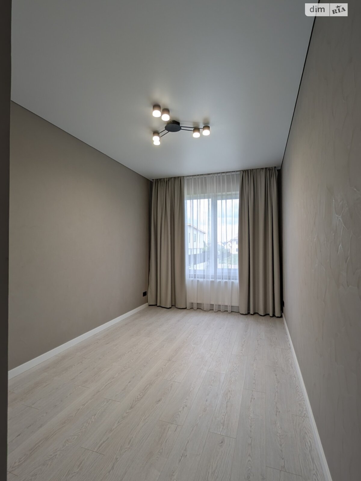 двухэтажный дуплекс, 125 кв. м, кирпич. Продажа в Софиевской Борщаговке фото 1 двухэтажный дуплекс, 125 кв. м, кирпич. Продажа в Софиевской Борщаговке фото 1