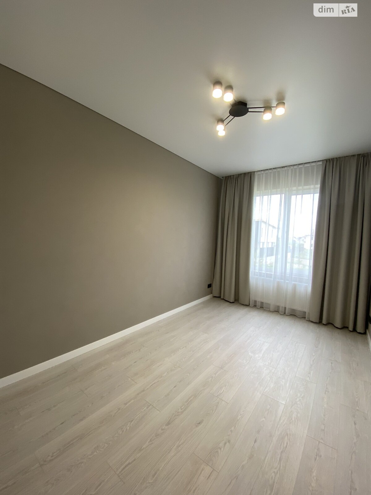 двоповерховий дуплекс, 125 кв. м, кирпич. Продаж у Софіївській Борщагівці фото 1 двоповерховий дуплекс, 125 кв. м, кирпич. Продаж у Софіївській Борщагівці фото 1
