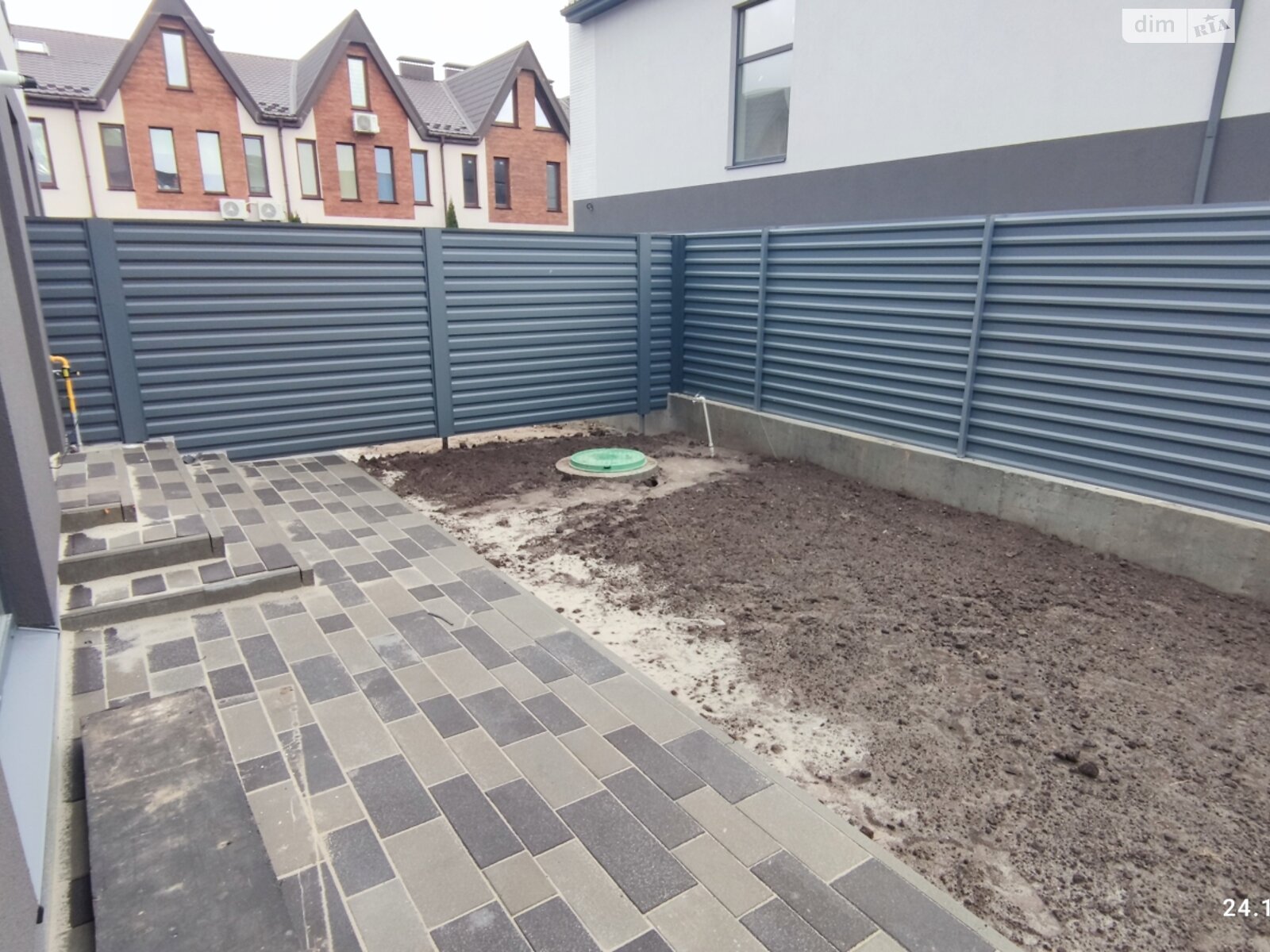 двоповерховий дуплекс, 120 кв. м, цегла. Продаж у Софіївській Борщагівці фото 1 двоповерховий дуплекс, 120 кв. м, цегла. Продаж у Софіївській Борщагівці фото 1