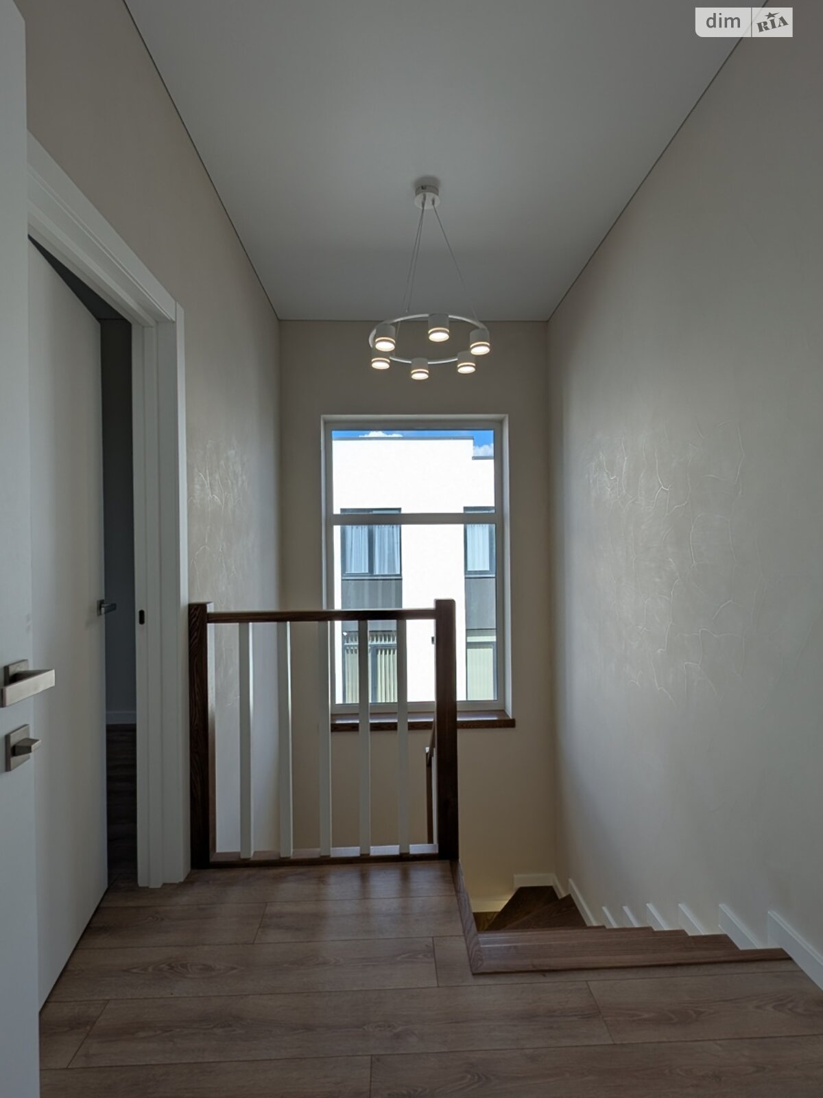 двоповерховий дуплекс, 125 кв. м, кирпич. Продаж у Софіївській Борщагівці фото 1 двоповерховий дуплекс, 125 кв. м, кирпич. Продаж у Софіївській Борщагівці фото 1