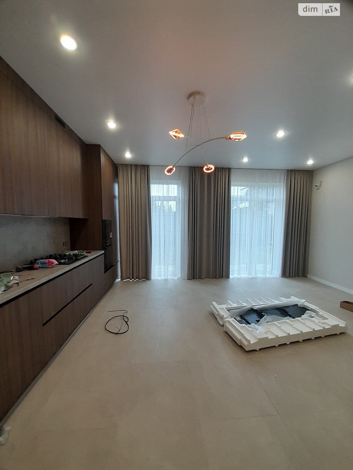 двухэтажный дуплекс, 125 кв. м, кирпич. Продажа в Софиевской Борщаговке фото 1 двухэтажный дуплекс, 125 кв. м, кирпич. Продажа в Софиевской Борщаговке фото 1