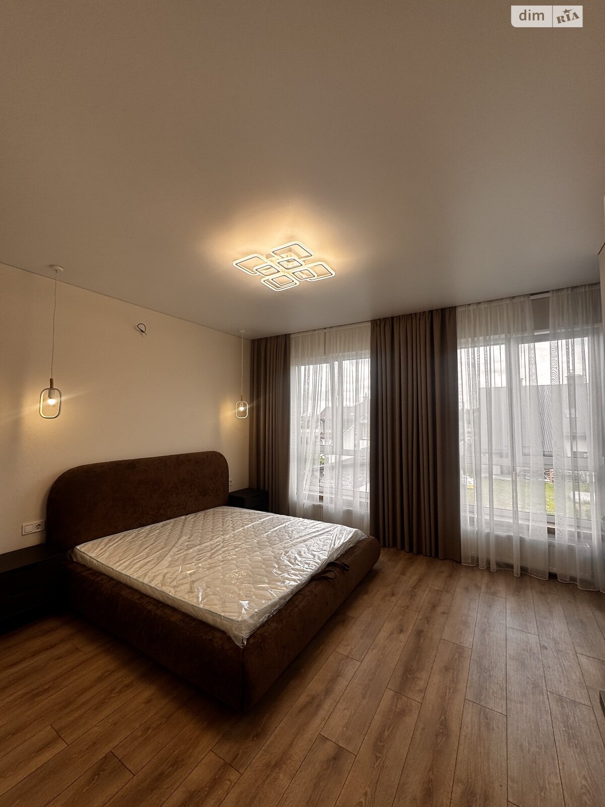 двухэтажный дуплекс, 120 кв. м, кирпич. Продажа в Софиевской Борщаговке фото 1 двухэтажный дуплекс, 120 кв. м, кирпич. Продажа в Софиевской Борщаговке фото 1