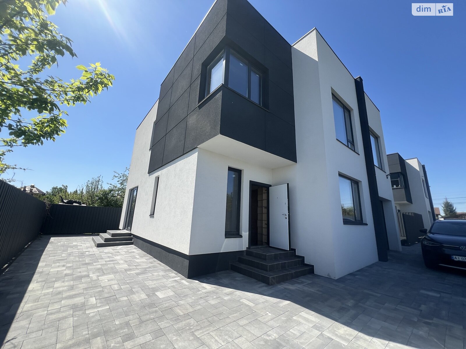 двухэтажный дуплекс, 140 кв. м, кирпич. Продажа в Софиевской Борщаговке фото 1 двухэтажный дуплекс, 140 кв. м, кирпич. Продажа в Софиевской Борщаговке фото 1