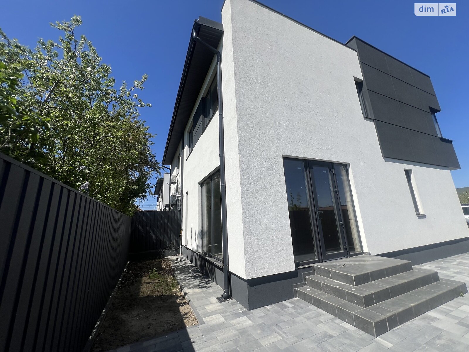 двухэтажный дуплекс, 140 кв. м, кирпич. Продажа в Софиевской Борщаговке фото 1 двухэтажный дуплекс, 140 кв. м, кирпич. Продажа в Софиевской Борщаговке фото 1