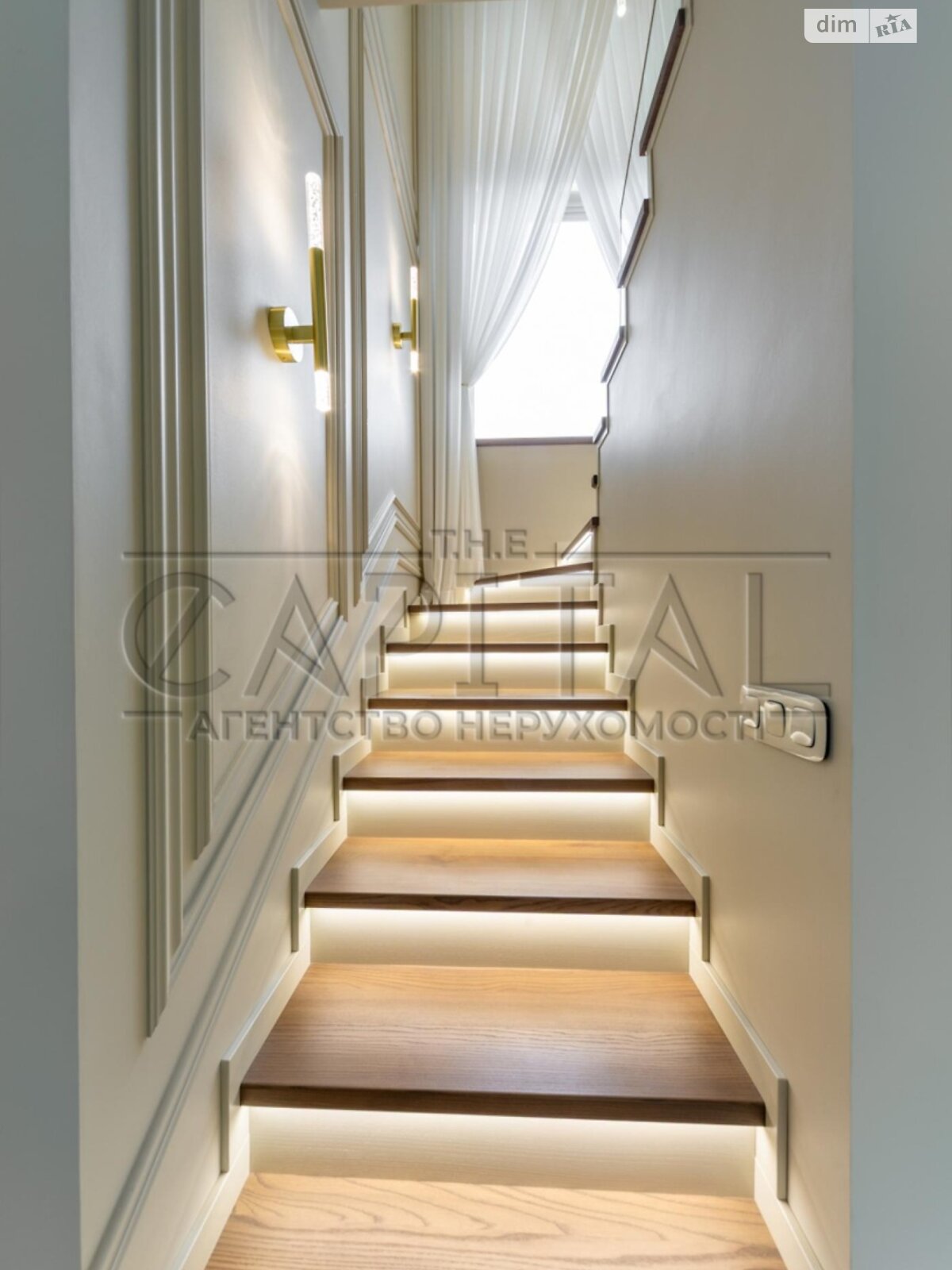 двоповерховий дуплекс, 136.8 кв. м, цегла. Продаж у Софіївській Борщагівці фото 1 двоповерховий дуплекс, 136.8 кв. м, цегла. Продаж у Софіївській Борщагівці фото 1