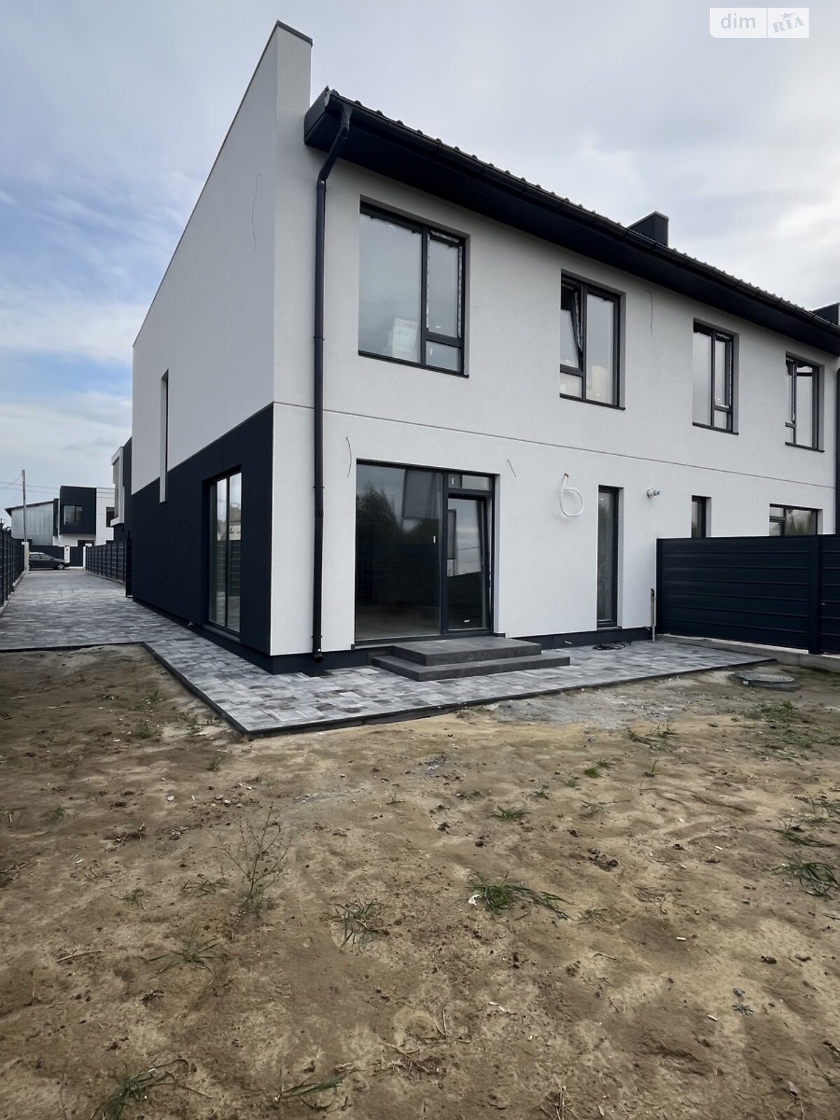 двоповерховий дуплекс, 115 кв. м, цегла. Продаж у Софіївській Борщагівці фото 1 двоповерховий дуплекс, 115 кв. м, цегла. Продаж у Софіївській Борщагівці фото 1