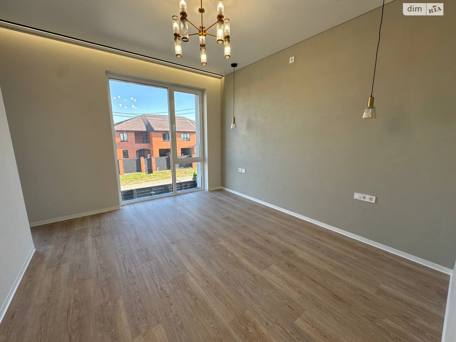 двоповерховий дуплекс, 115 кв. м, цегла. Продаж у Софіївській Борщагівці фото 1 двоповерховий дуплекс, 115 кв. м, цегла. Продаж у Софіївській Борщагівці фото 1