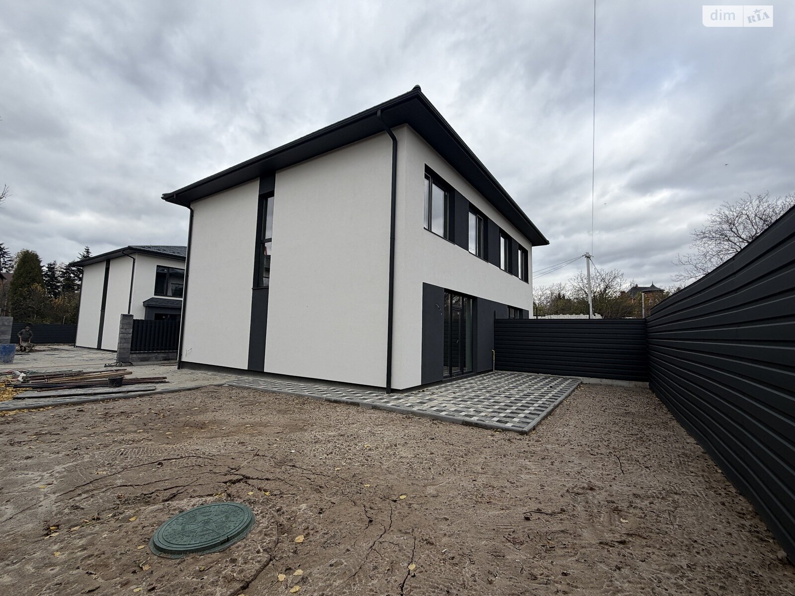 двоповерховий дуплекс, 108 кв. м, кирпич. Продаж у Софіївській Борщагівці фото 1 двоповерховий дуплекс, 108 кв. м, кирпич. Продаж у Софіївській Борщагівці фото 1