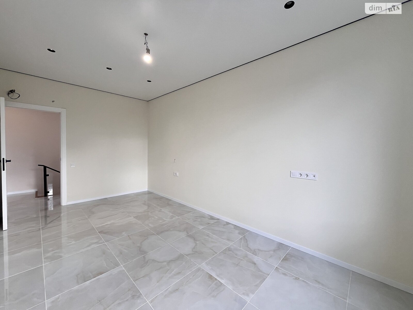 двухэтажный дуплекс, 117.7 кв. м, керамический блок. Продажа в Софиевской Борщаговке фото 1 двухэтажный дуплекс, 117.7 кв. м, керамический блок. Продажа в Софиевской Борщаговке фото 1