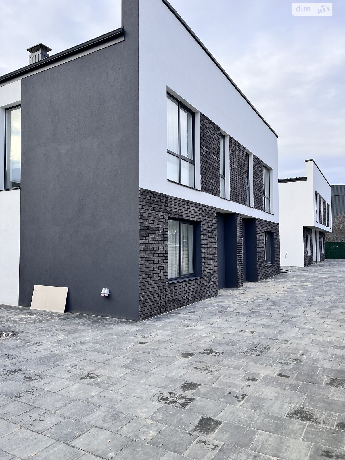 двоповерховий дуплекс, 114 кв. м, цегла. Продаж у Софіївській Борщагівці фото 1 двоповерховий дуплекс, 114 кв. м, цегла. Продаж у Софіївській Борщагівці фото 1