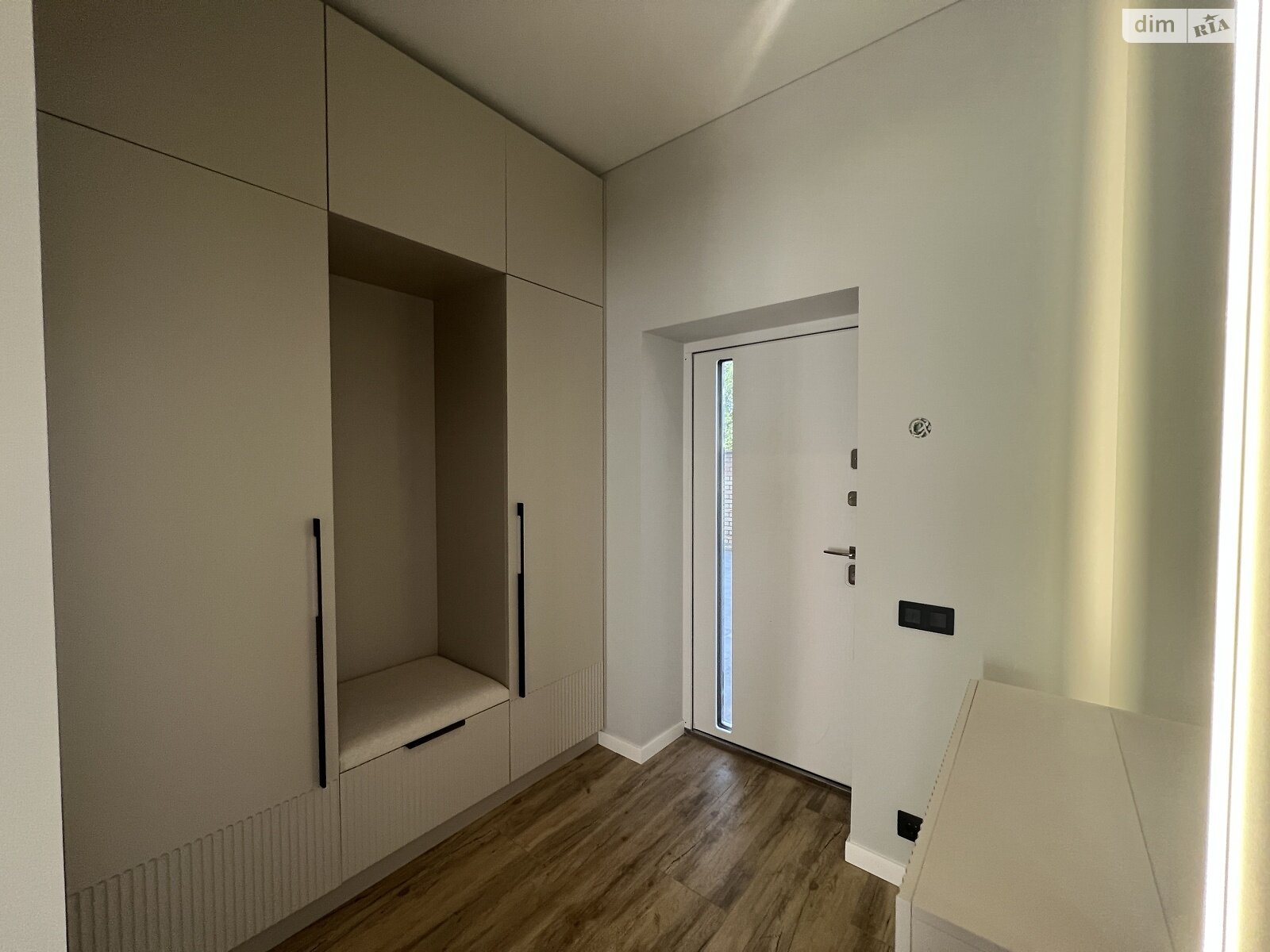 двухэтажный дуплекс, 115 кв. м, керамический кирпич. Продажа в Софиевской Борщаговке фото 1 двухэтажный дуплекс, 115 кв. м, керамический кирпич. Продажа в Софиевской Борщаговке фото 1