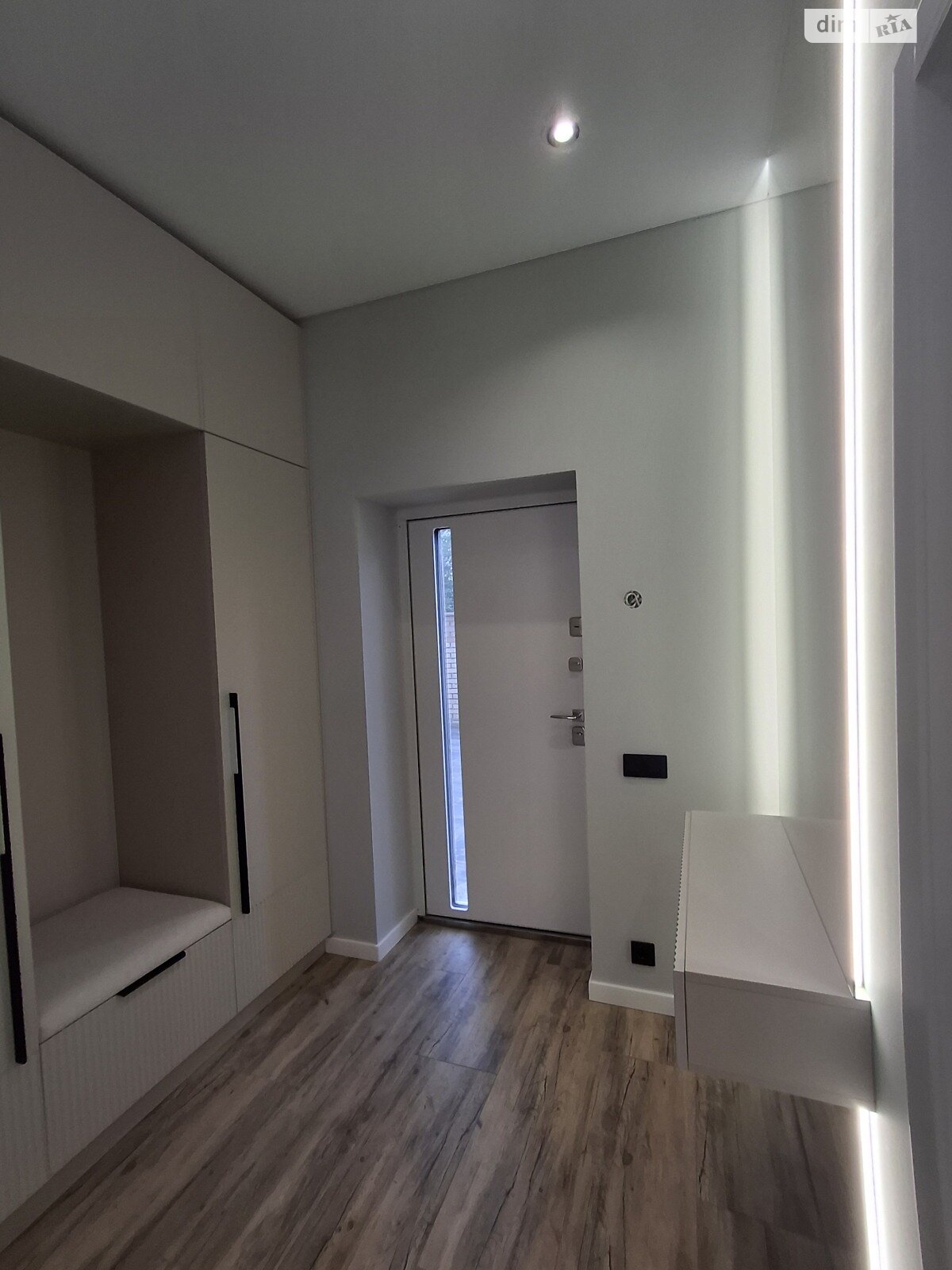 двухэтажный дуплекс, 114 кв. м, керамический блок. Продажа в Софиевской Борщаговке фото 1 двухэтажный дуплекс, 114 кв. м, керамический блок. Продажа в Софиевской Борщаговке фото 1
