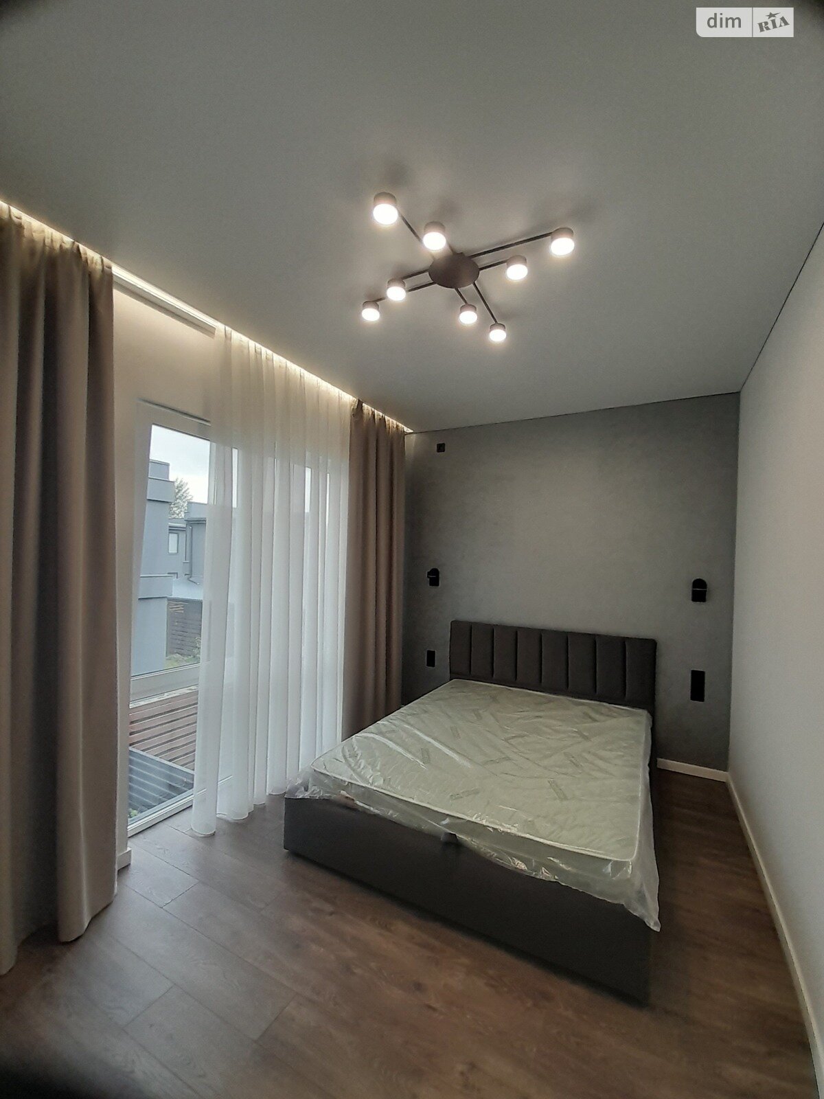 двухэтажный дуплекс, 114 кв. м, кирпич. Продажа в Софиевской Борщаговке фото 1 двухэтажный дуплекс, 114 кв. м, кирпич. Продажа в Софиевской Борщаговке фото 1