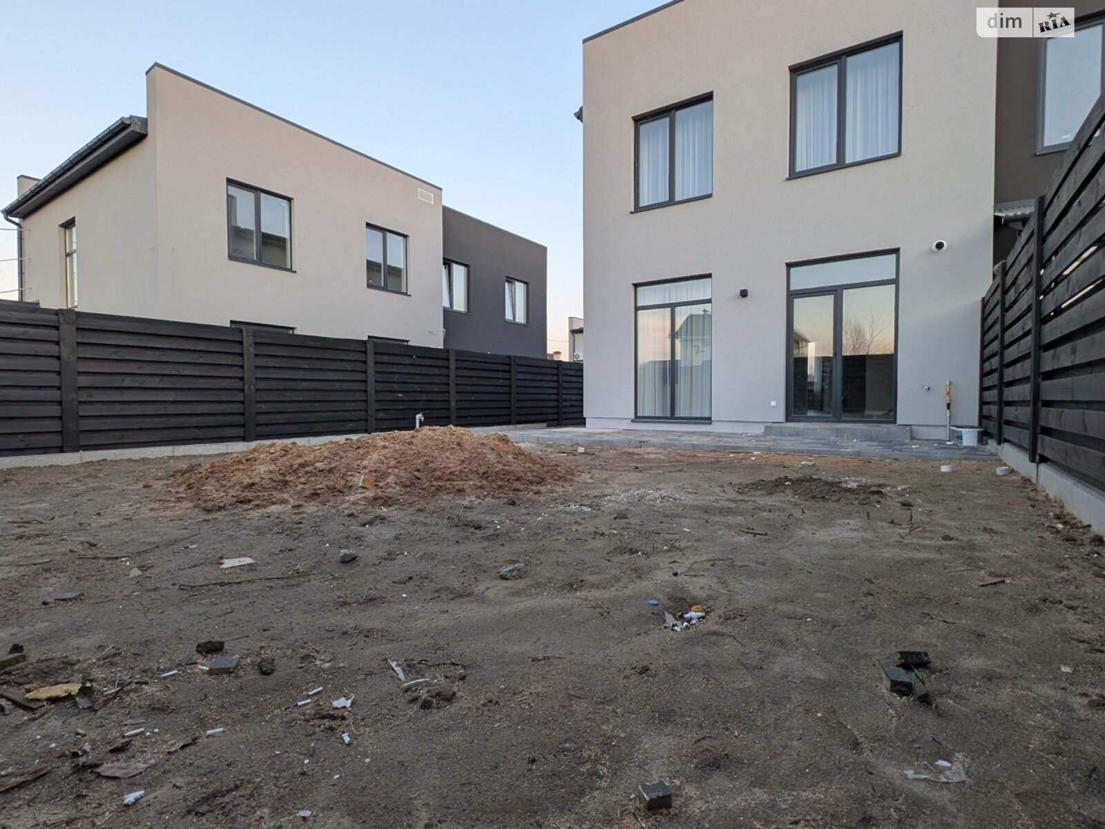 двухэтажный дуплекс, 125 кв. м, керамический блок. Продажа в Софиевской Борщаговке фото 1 двухэтажный дуплекс, 125 кв. м, керамический блок. Продажа в Софиевской Борщаговке фото 1
