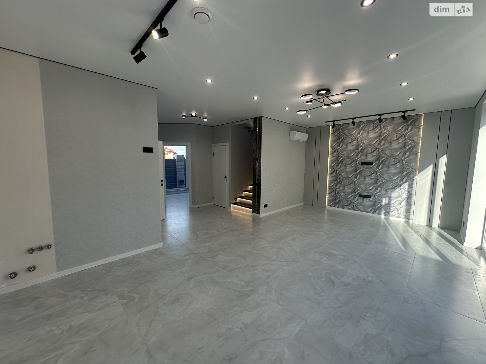 двухэтажный дуплекс, 120 кв. м, керамический блок. Продажа в Софиевской Борщаговке фото 1