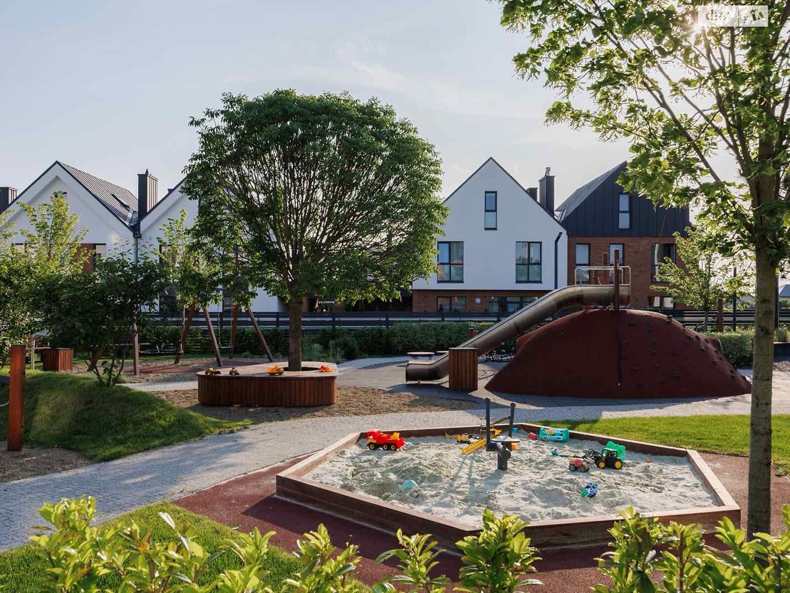 трехэтажный дуплекс, 137 кв. м, керамический блок. Продажа в Сокольниках фото 1