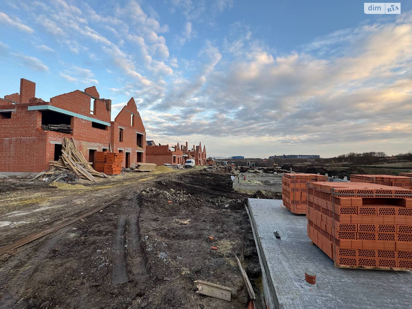 трехэтажный дуплекс, 137 кв. м, керамический блок. Продажа в Сокольниках фото 1