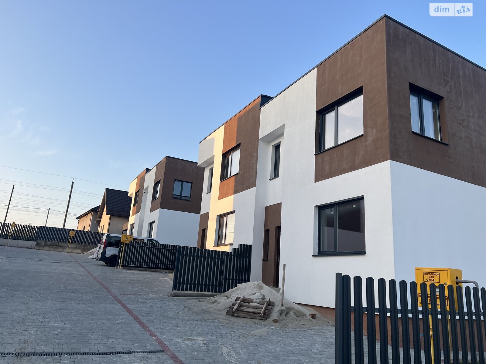двоповерховий дуплекс, 122 кв. м, цегла. Продаж у Солонці фото 1 двоповерховий дуплекс, 122 кв. м, цегла. Продаж у Солонці фото 1