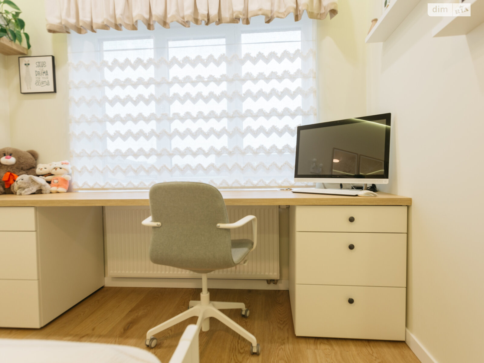 двухэтажный дуплекс, 151.5 кв. м, кирпич. Продажа в Сторожнице фото 1 двухэтажный дуплекс, 151.5 кв. м, кирпич. Продажа в Сторожнице фото 1