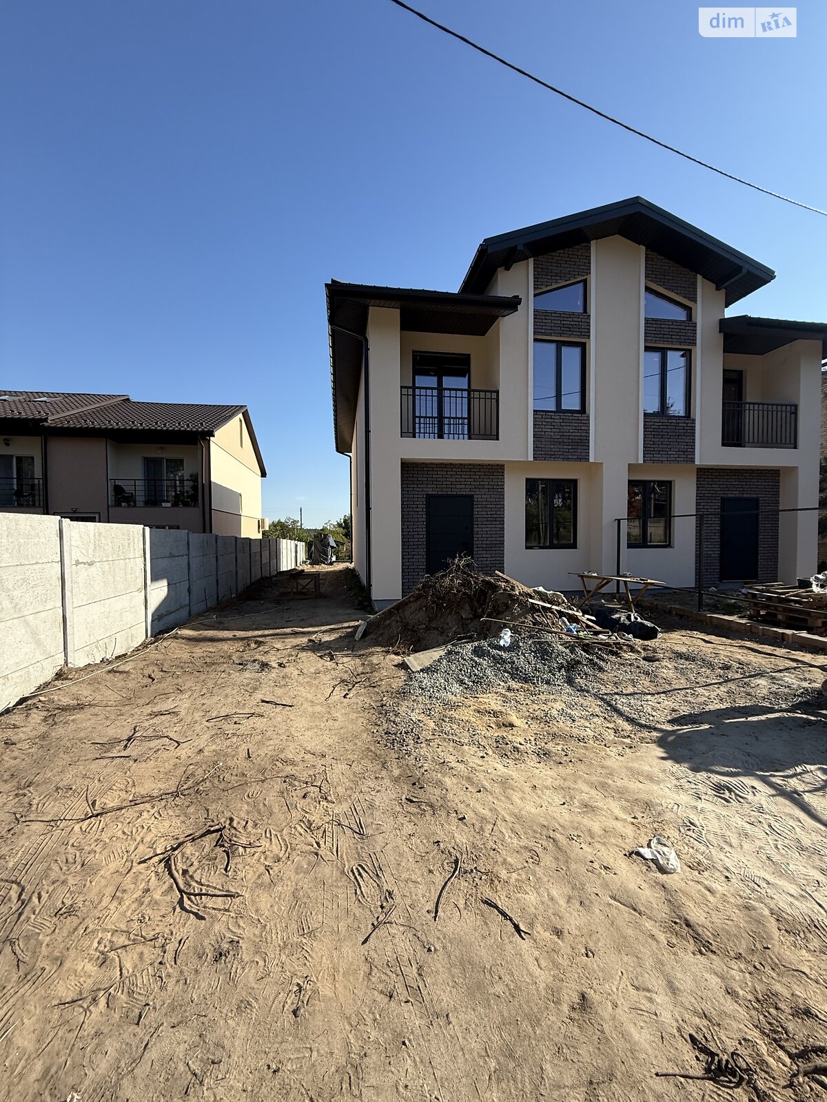 двоповерховий дуплекс, 125 кв. м, цегла. Продаж у Стоянці фото 1