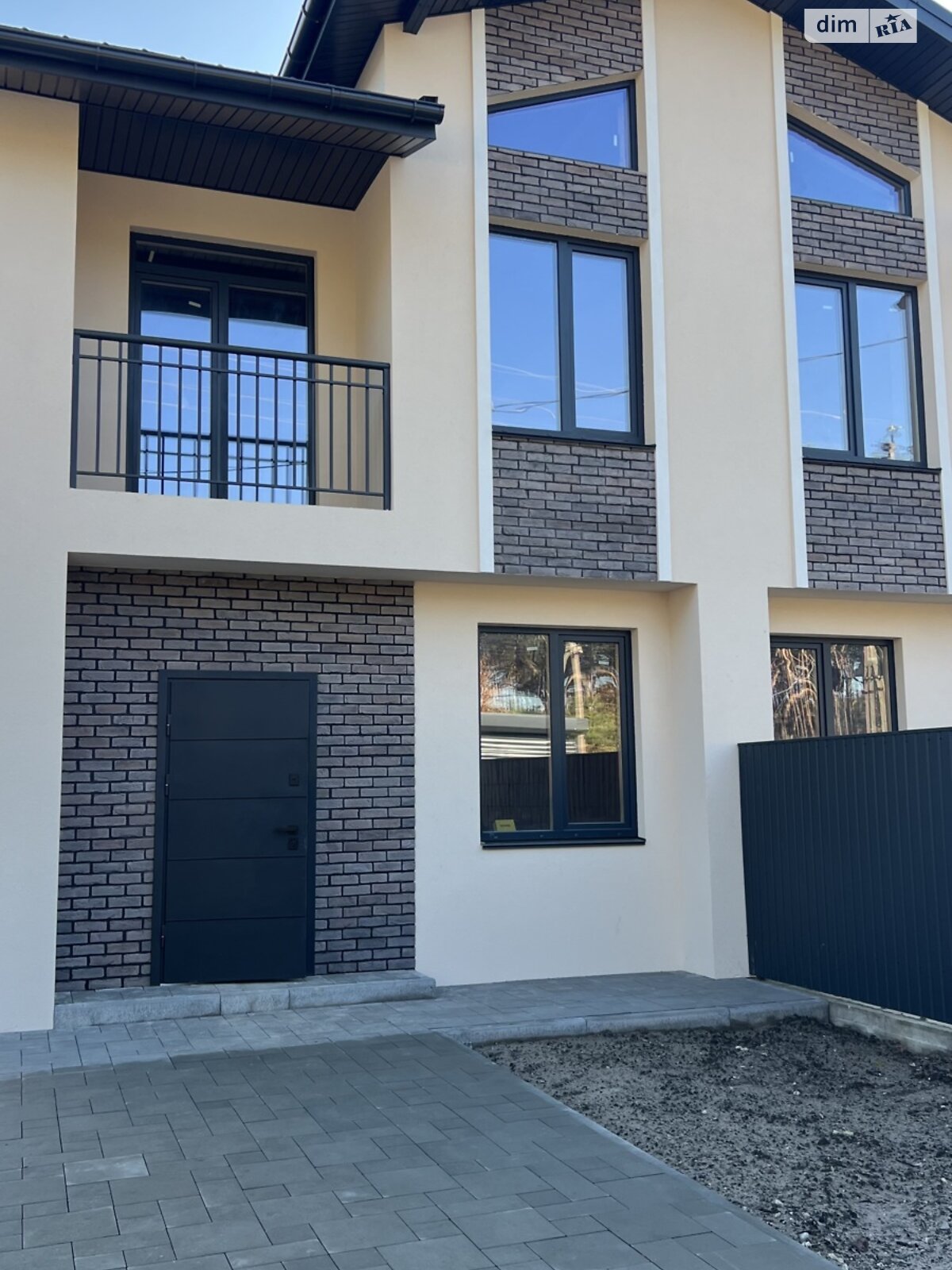 двухэтажный дуплекс, 125 кв. м, газобетон. Продажа в Стоянке фото 1 двухэтажный дуплекс, 125 кв. м, газобетон. Продажа в Стоянке фото 1