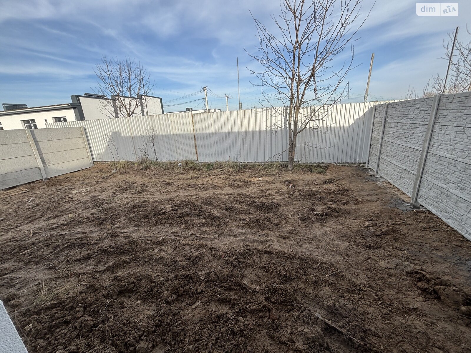 одноэтажный дуплекс, 80 кв. м, кирпич. Продажа в Стрижавке фото 1